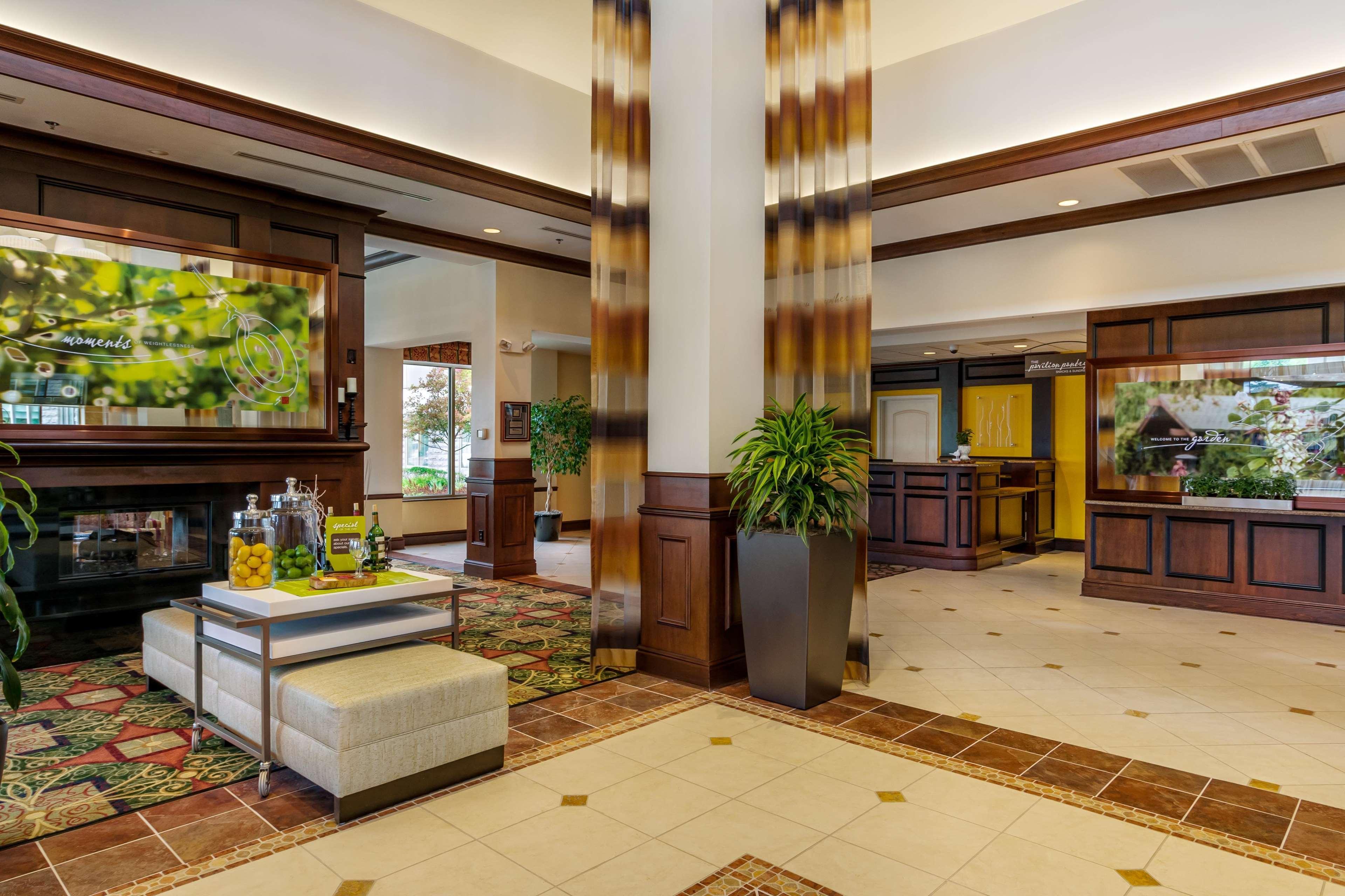 Hilton Garden Inn Cleveland East / Mayfield Village Eksteriør billede